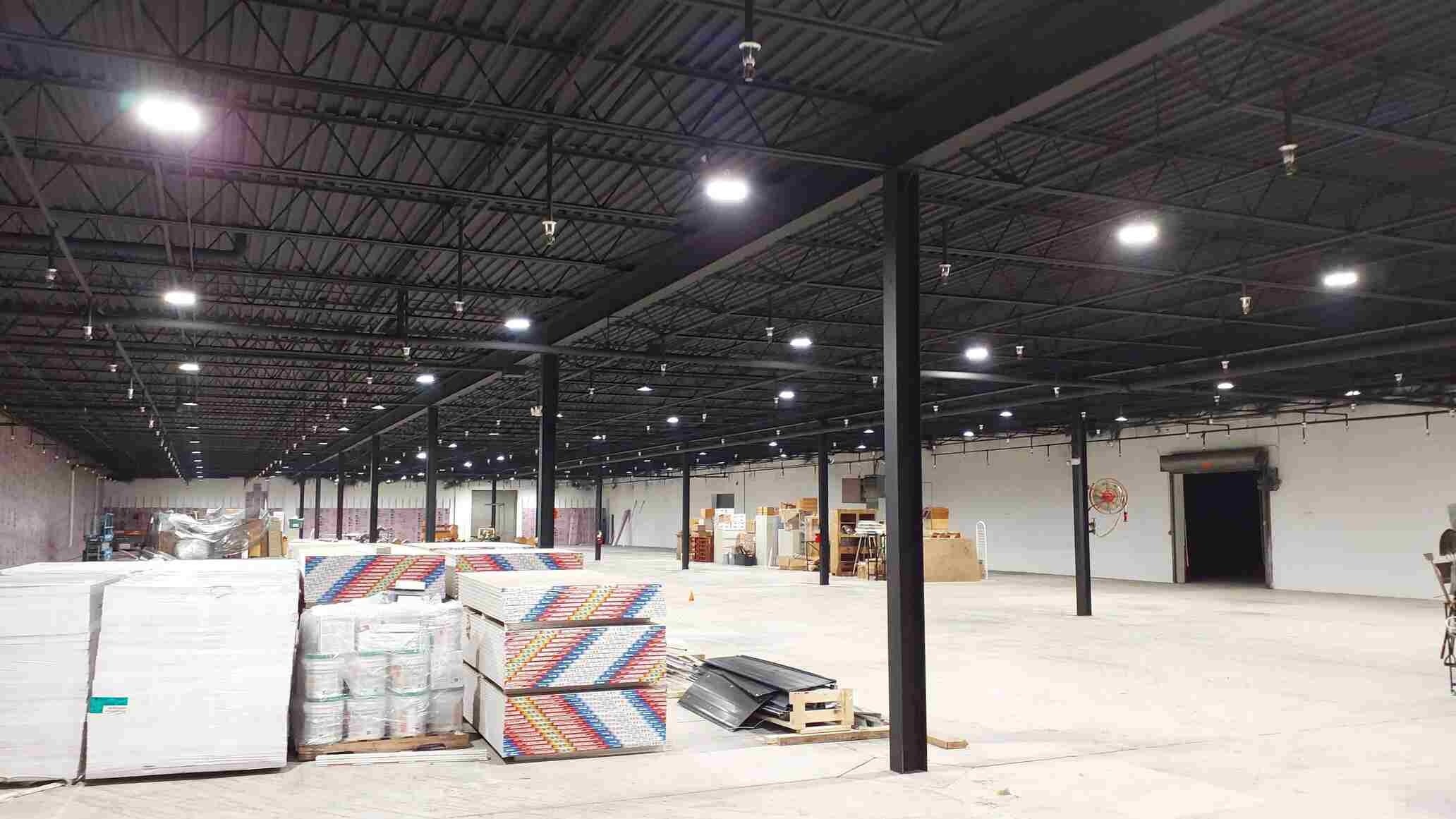 commercial lighting in large warehouse